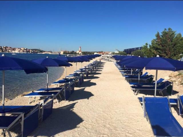 Apartment Beljan Trogir Ngoại thất bức ảnh