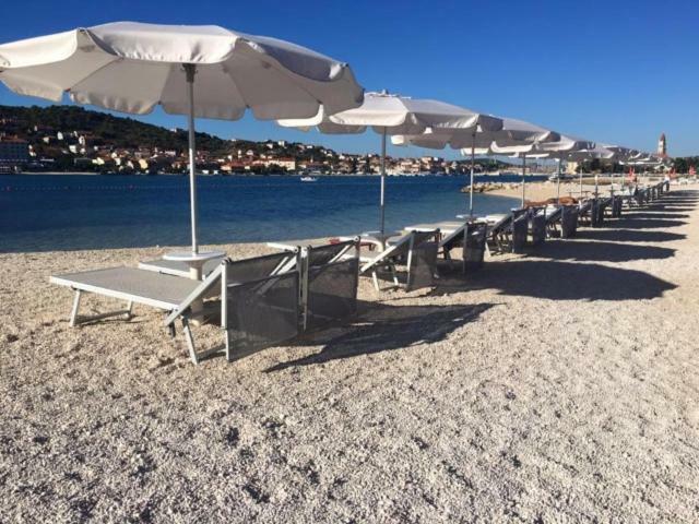 Apartment Beljan Trogir Ngoại thất bức ảnh