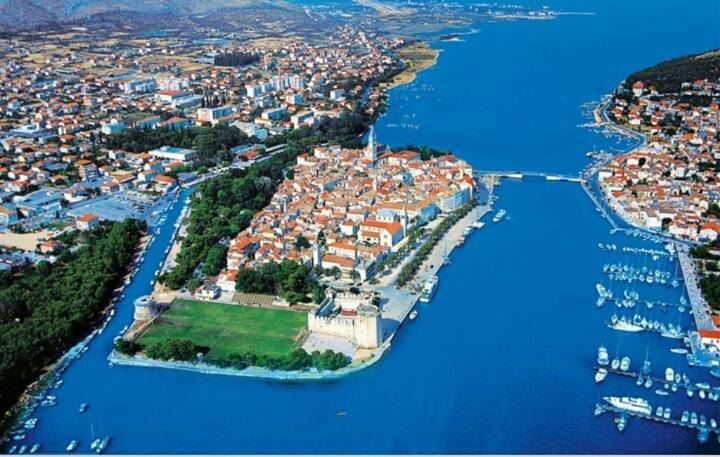 Apartment Beljan Trogir Ngoại thất bức ảnh